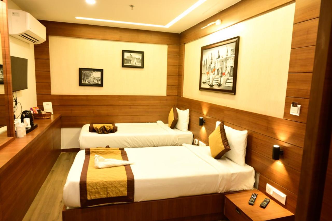Hotel Silkhouse Premier Danapur 외부 사진