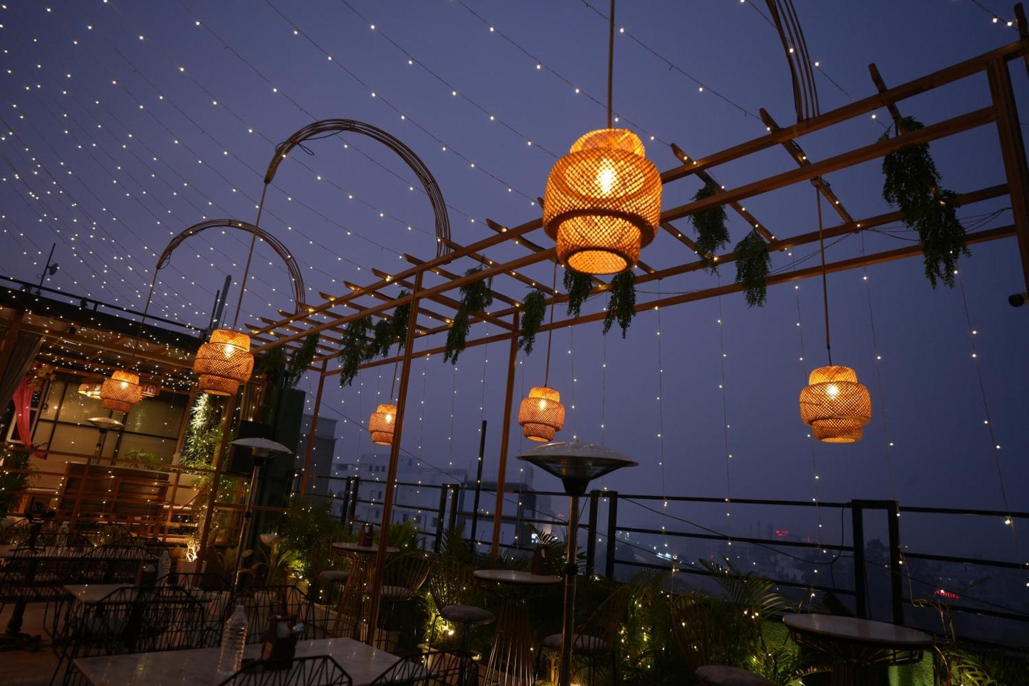 Hotel Silkhouse Premier Danapur 외부 사진